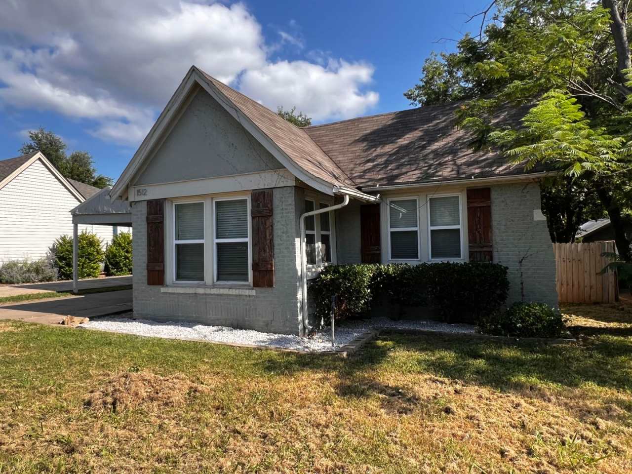 Super Cute Brick Home in Uptown OKC!