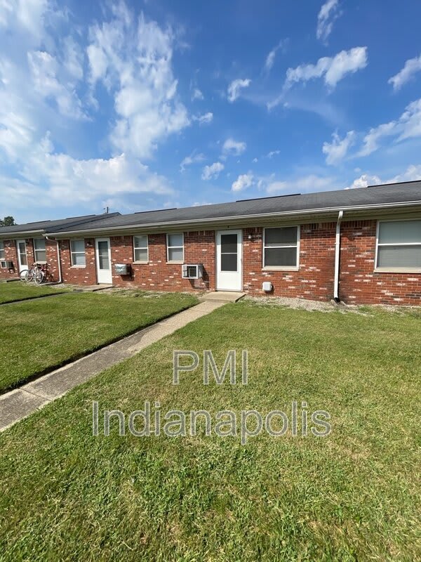 122 West William Drive