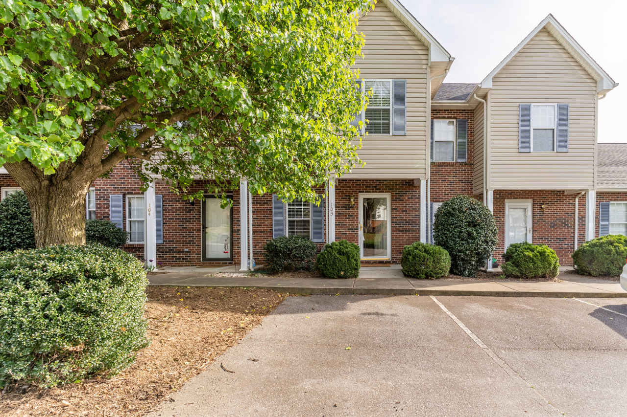 2240 15th Avenue Northeast