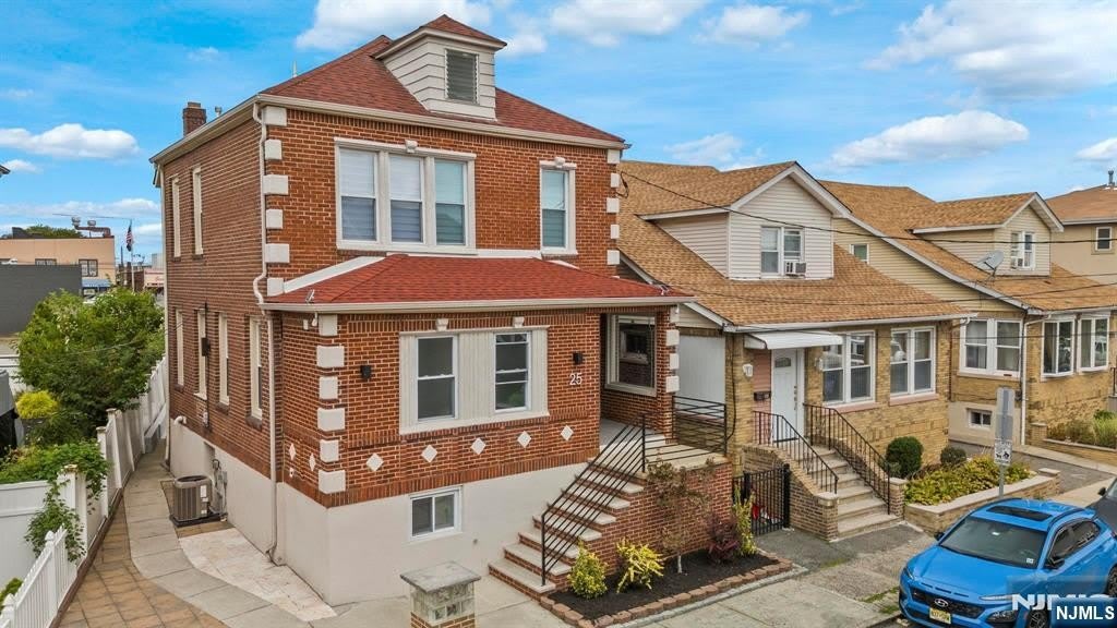 25 Hamilton Avenue 2