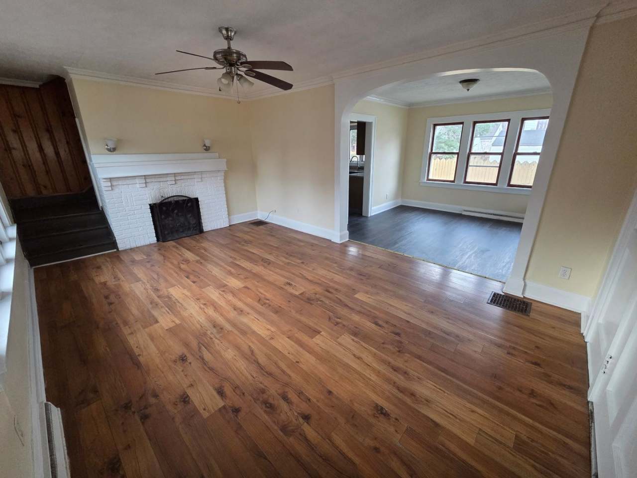 2 Bedroom Home - Northwest Rockford