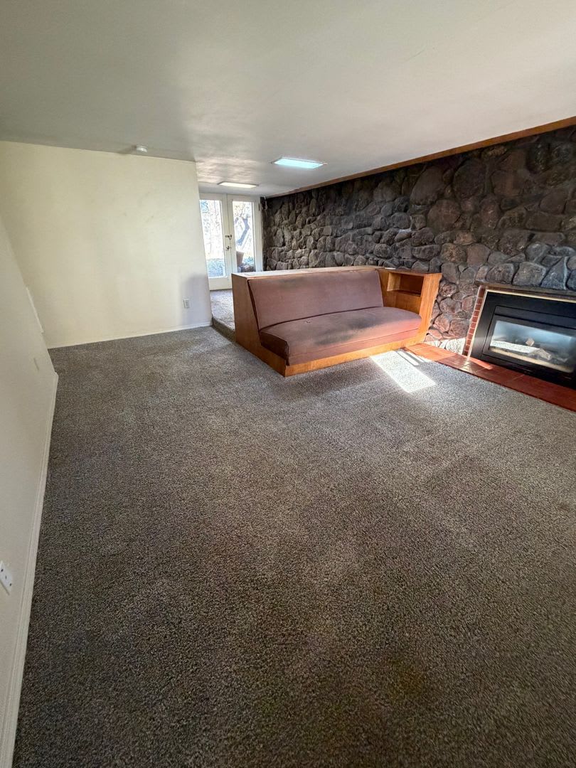 1 Bedroom, 1 Bath House