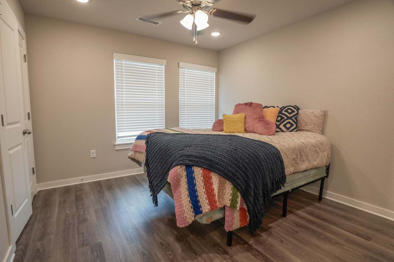 2 bedroom 2.5 bath