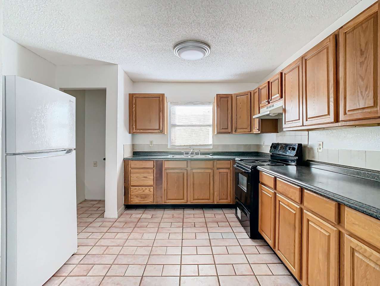 710 E Floribraska Ave