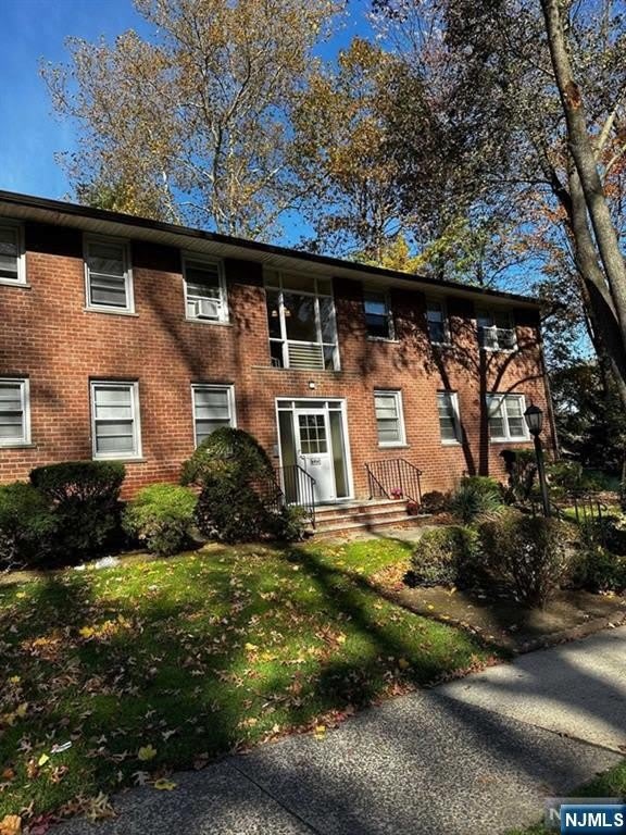 26-19 Fair Lawn Avenue 19F