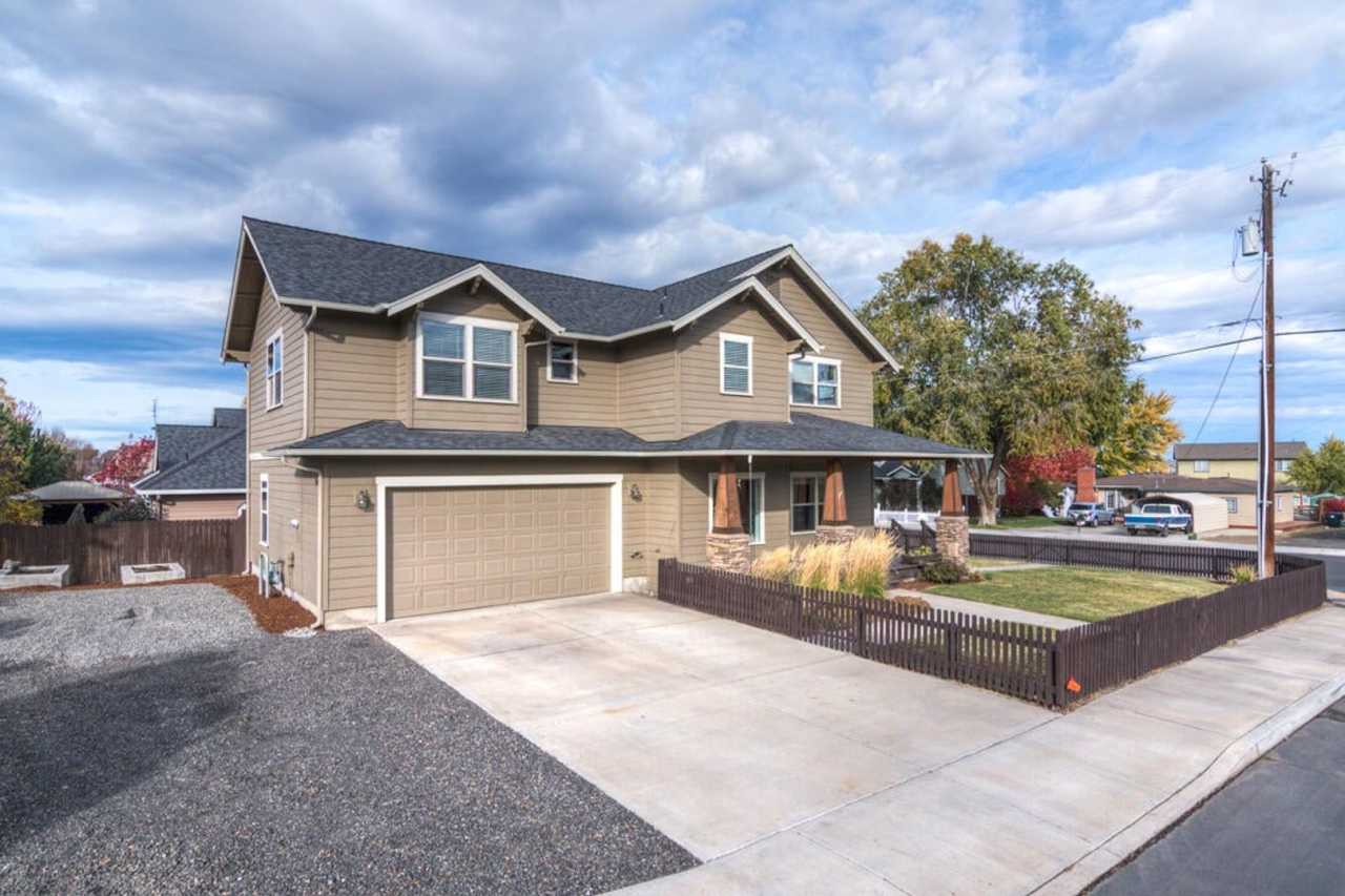 4 Bed 2.5 Bath - NW Redmond