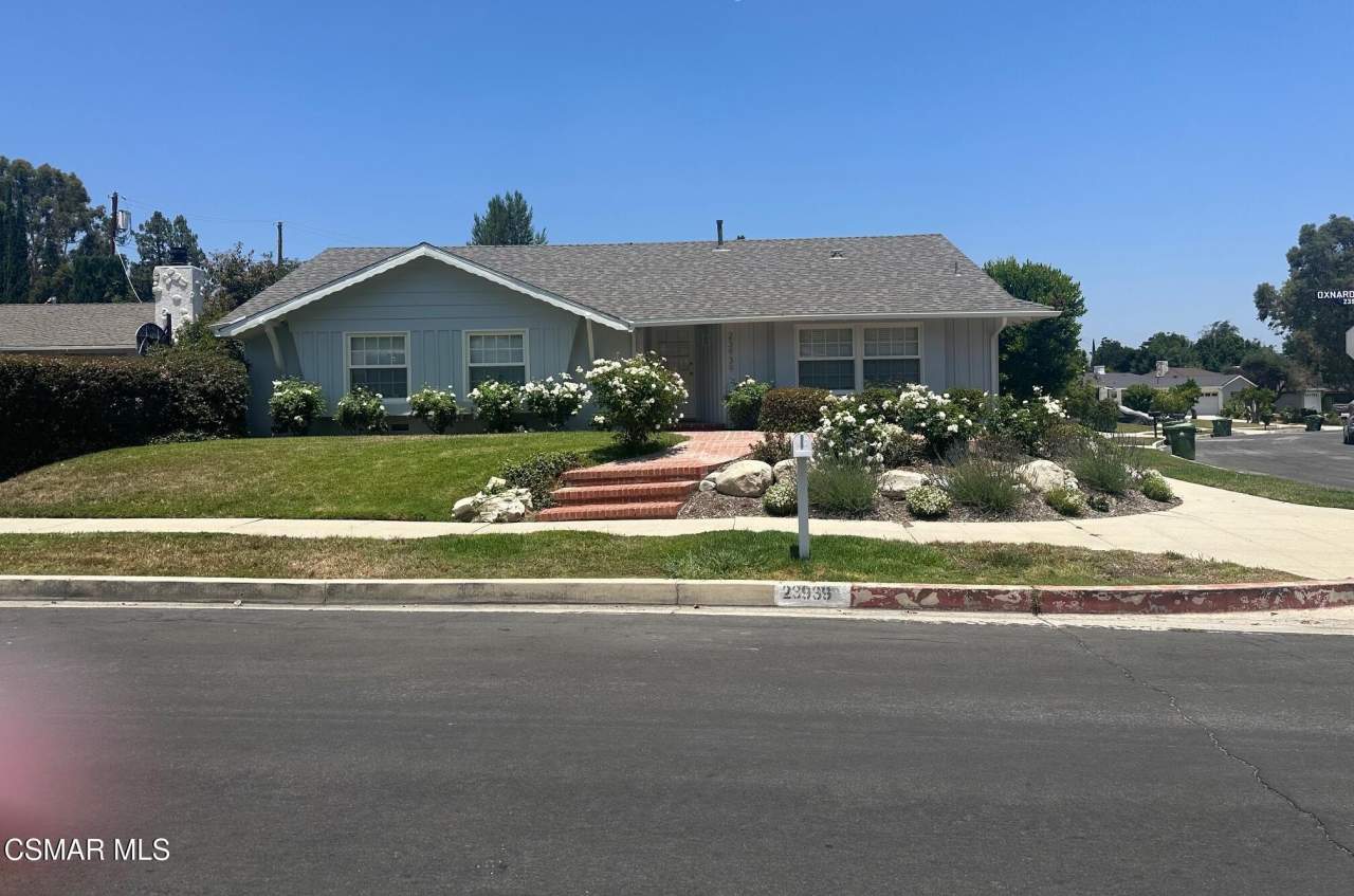 23939 Oxnard Street