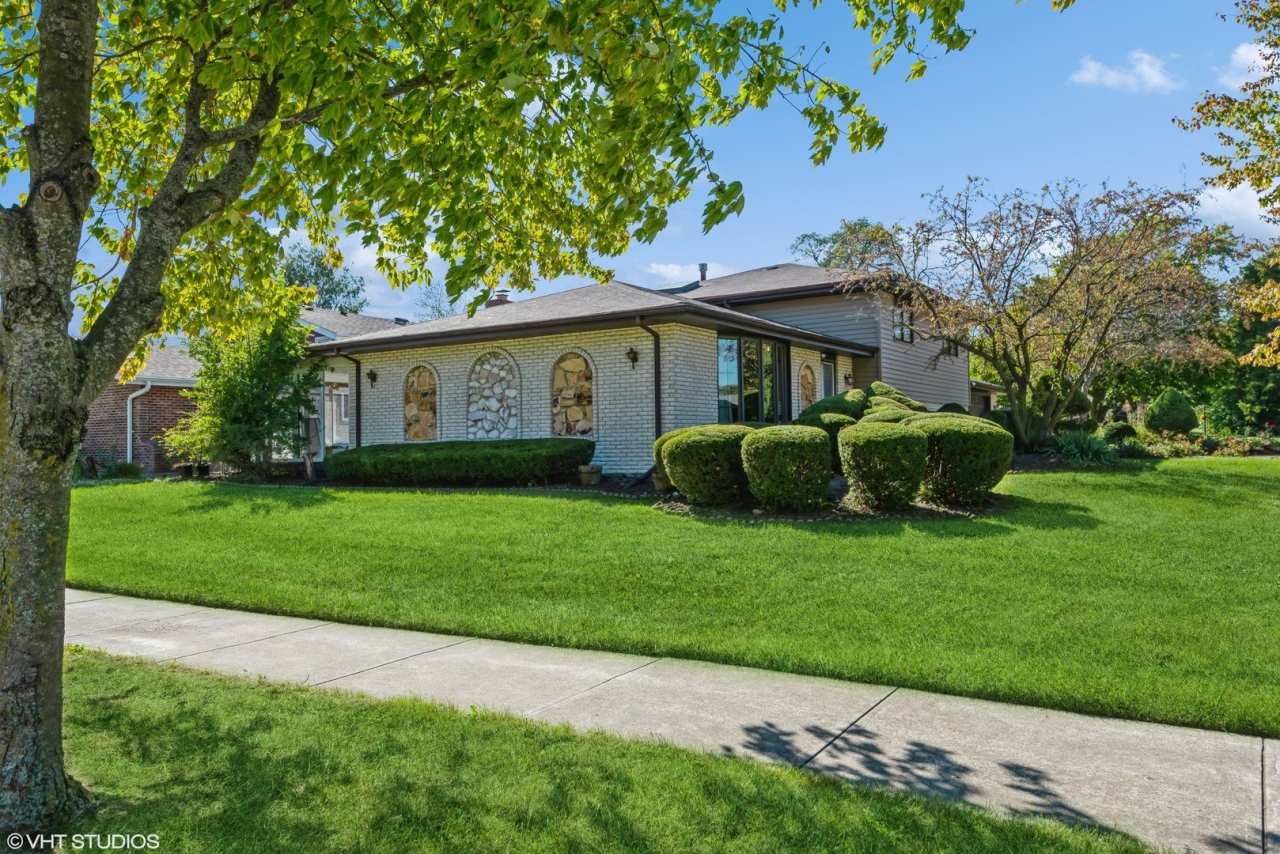 17000 Cherry Creek Avenue