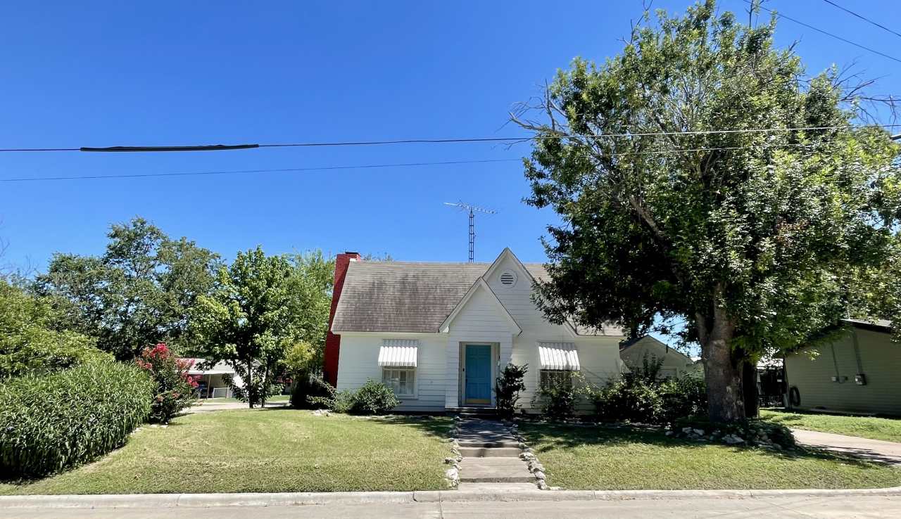 1002 West 3rd Street