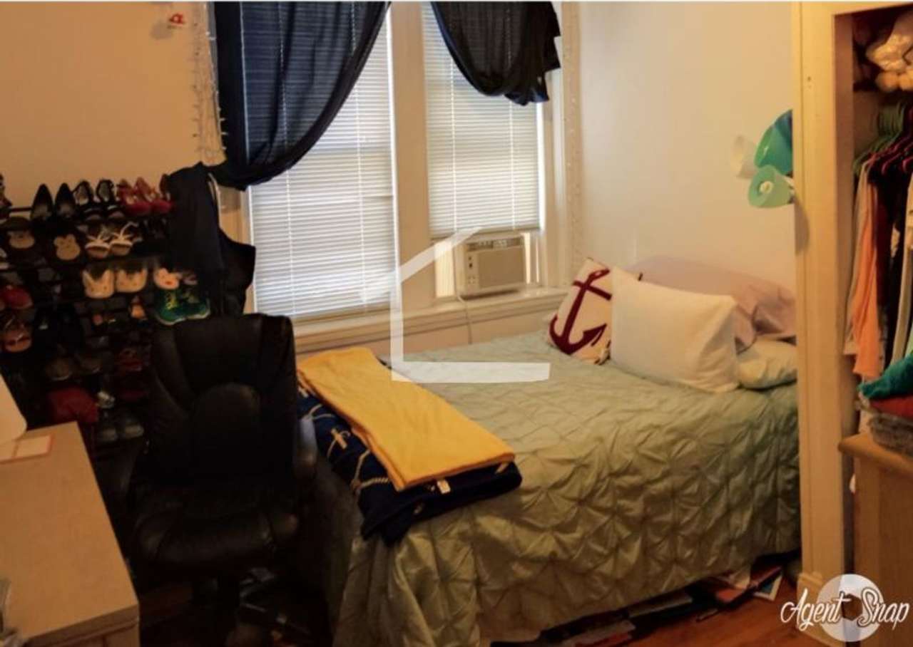 2 Bed 1 Bath apartment available 9/1