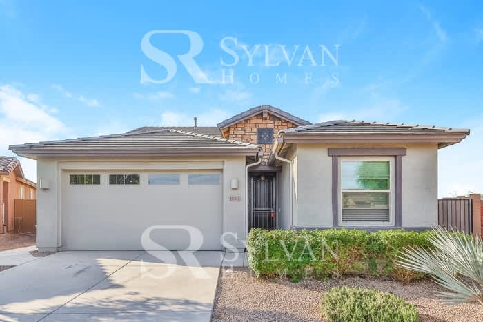 17347 North Carmen Avenue