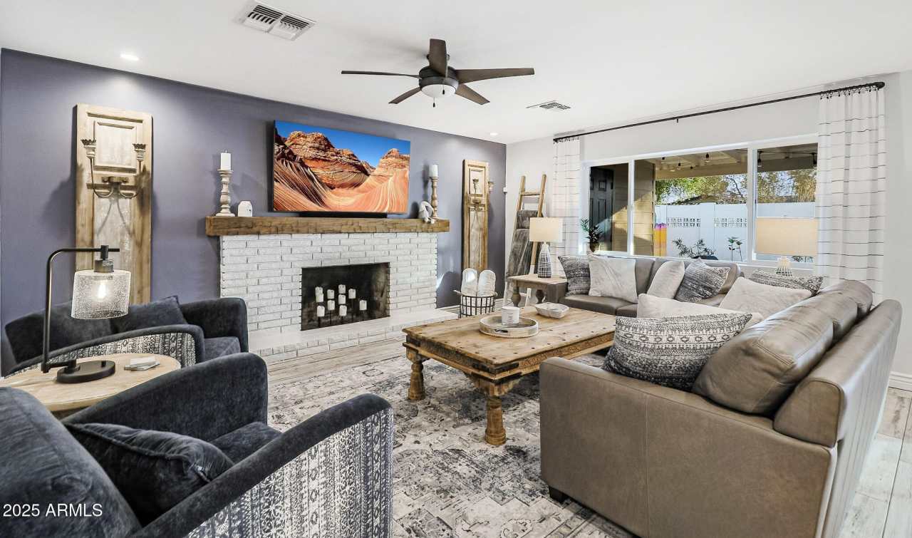 8501 E JACKRABBIT Road