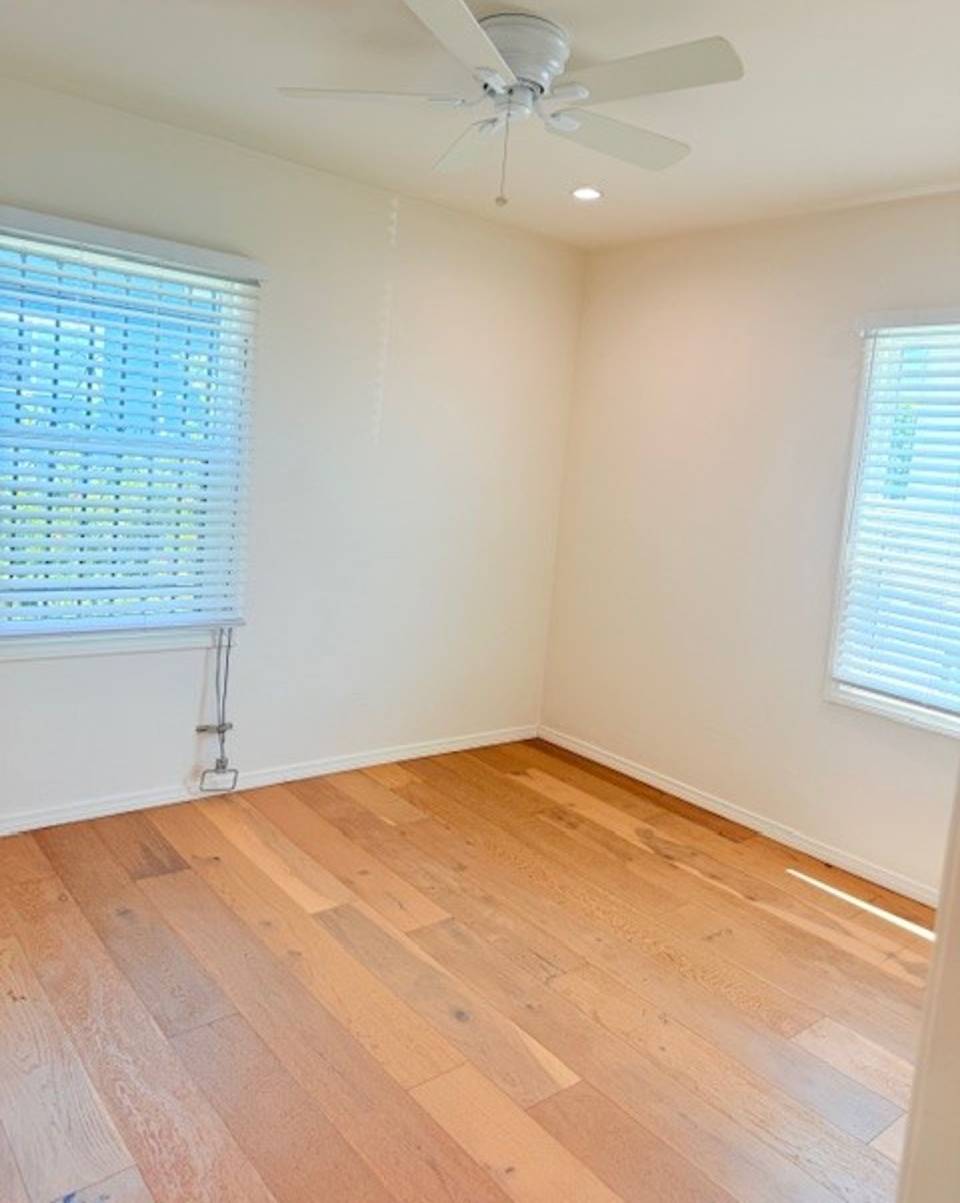 1/2 OFF FIRST MONTH! BEAUTIFUL  SPACIOUS 2BD 1BATH LOCATED IN LA