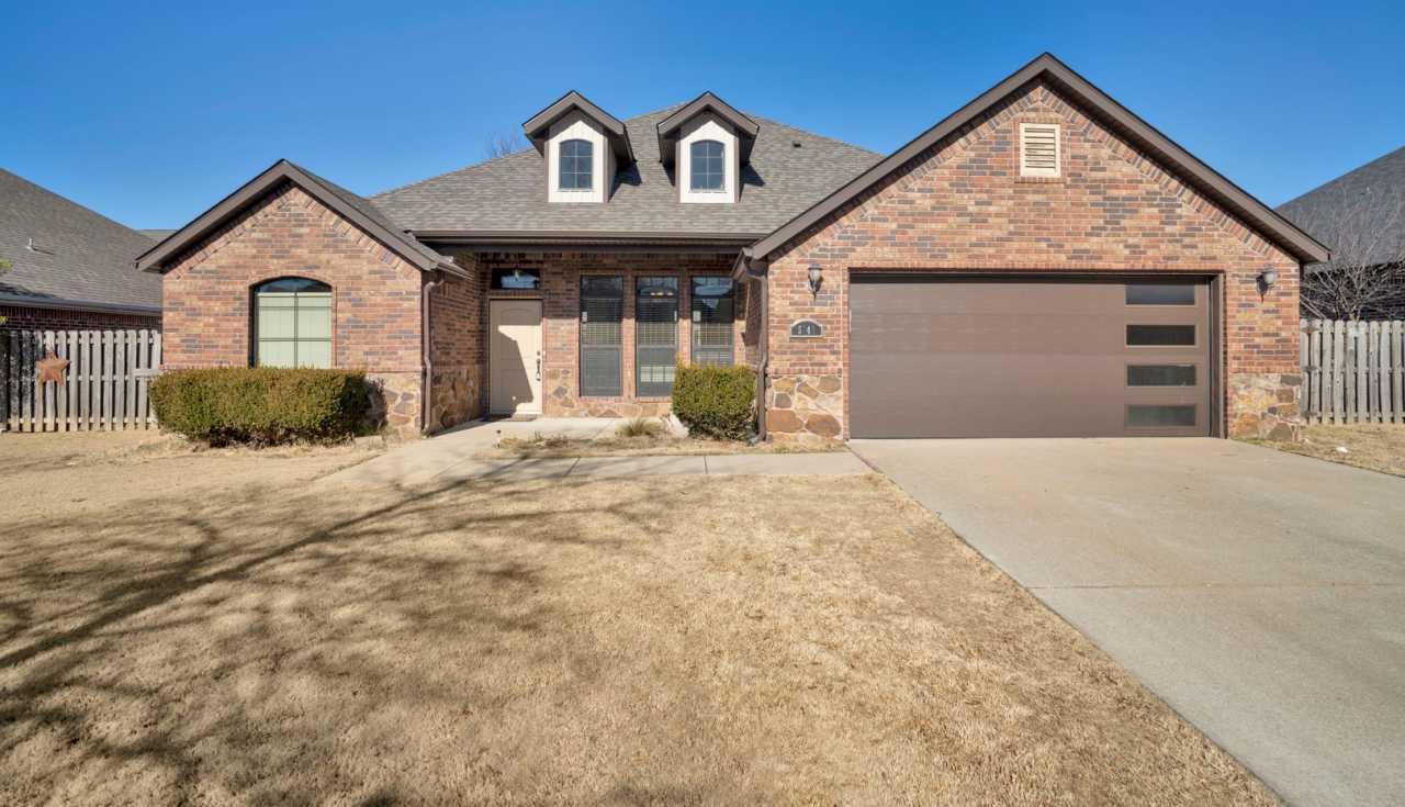 Stunning 4 Bed 2 Bath Home close to Elm Springs Walmart!