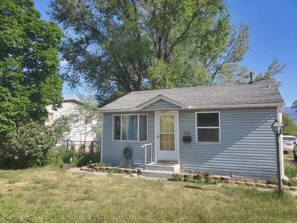 746 West Cahoon Street