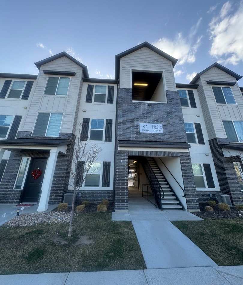 Beautiful Lehi Condo for rent!