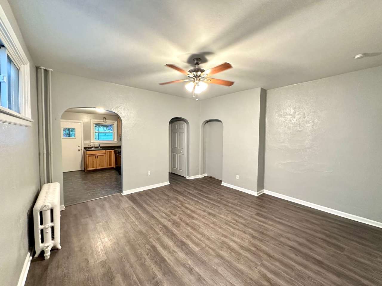 Charming 2 Bed, 1.5 Bath w/ Bonus Space in Sharpsburg - Convenient Location - Available Now!