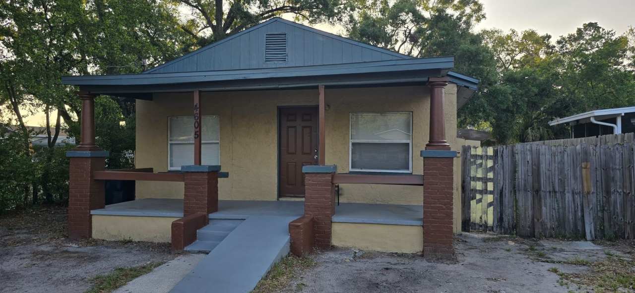 Renovated 4/2 Close to Busch Gardens and Major Highways