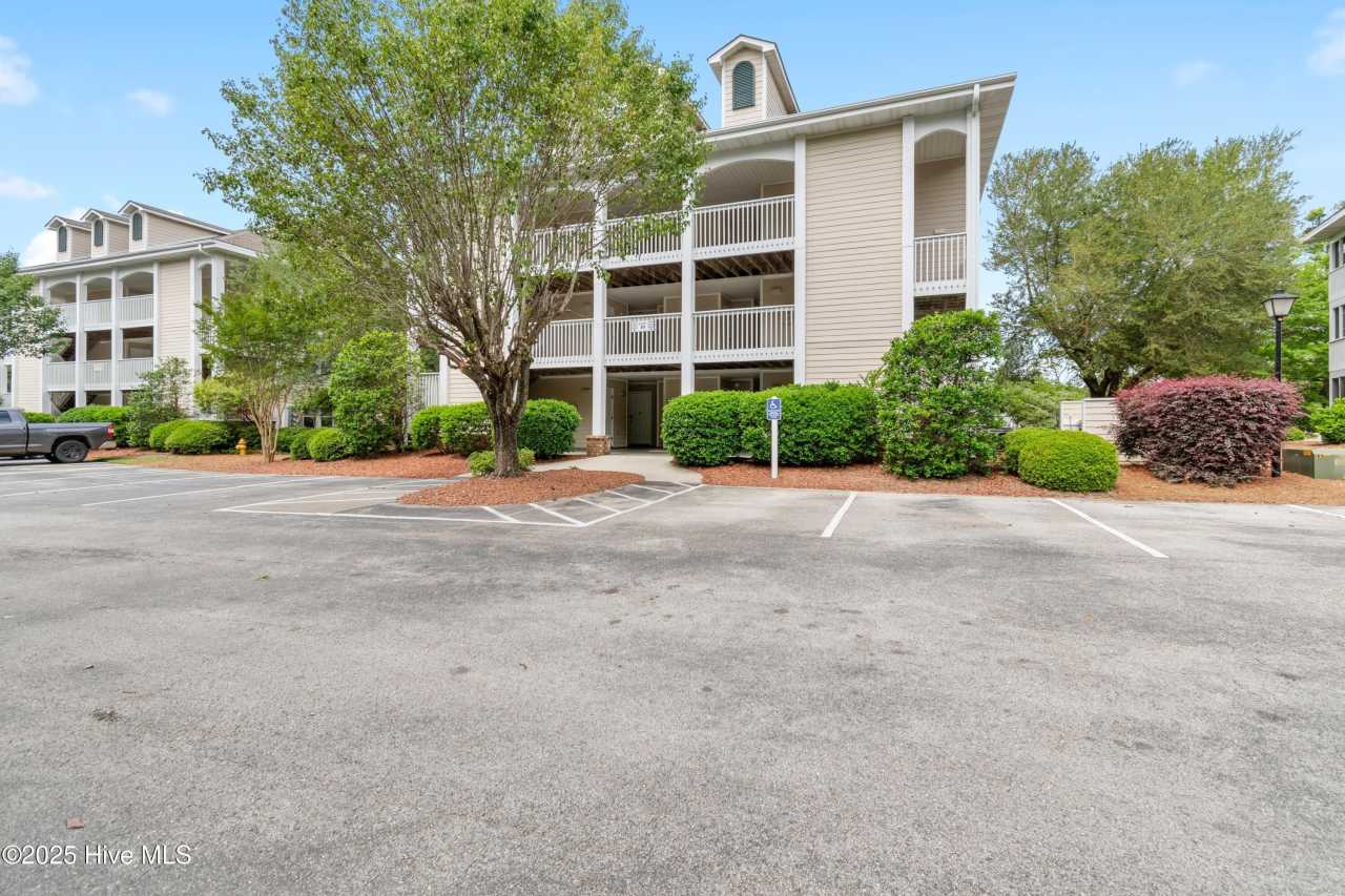 3350 Club Villas Drive unit: # 1003