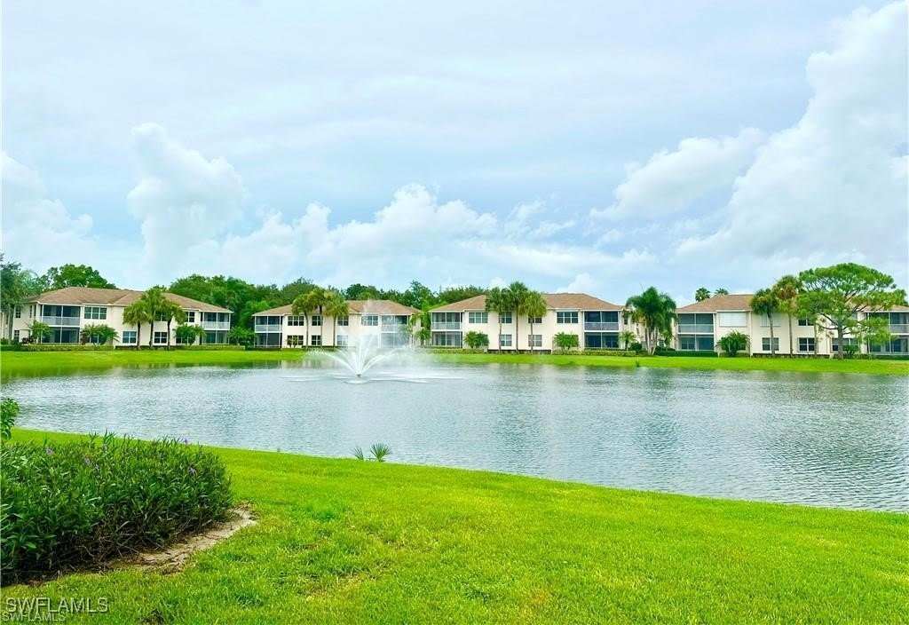 25762 Lake Amelia Way unit: 105