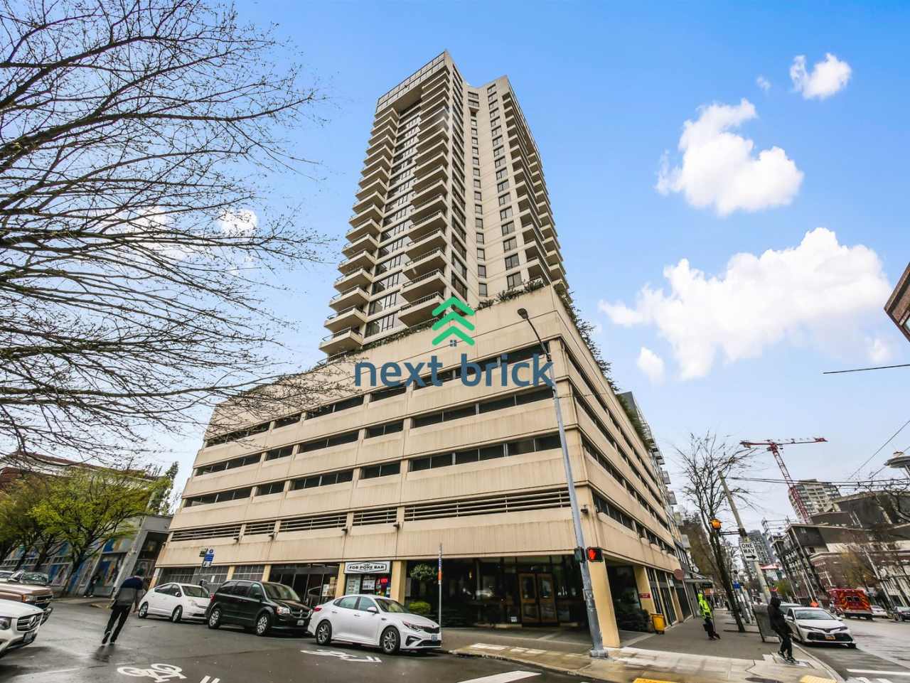 1 BED  1 BATH CONDO FOR RENT