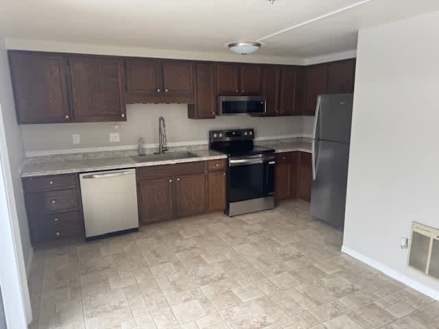 607 North Terrace Drive