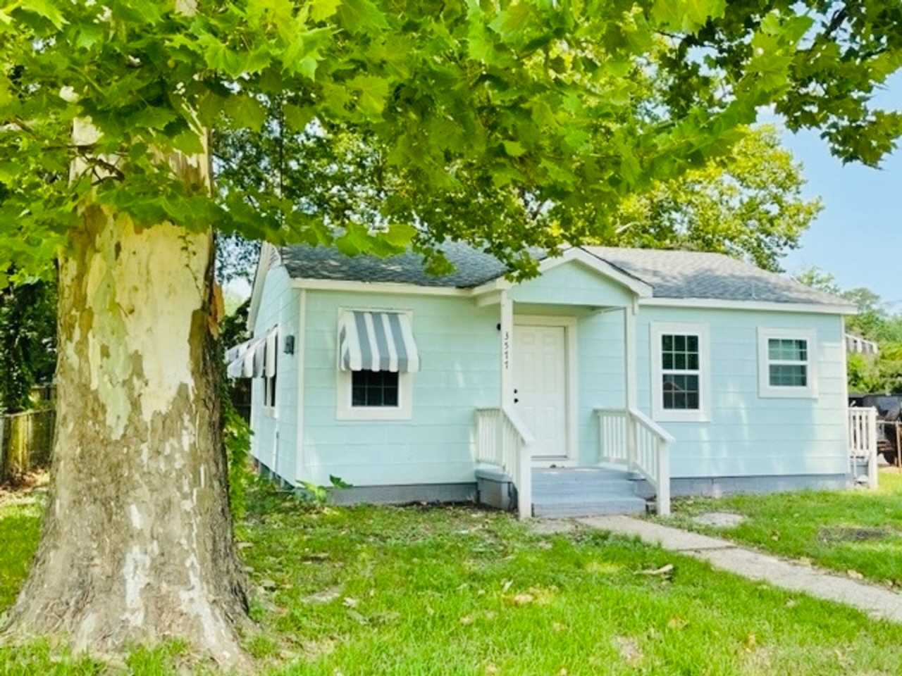 3577 Mission Drive (2 Bed/1 Bath)