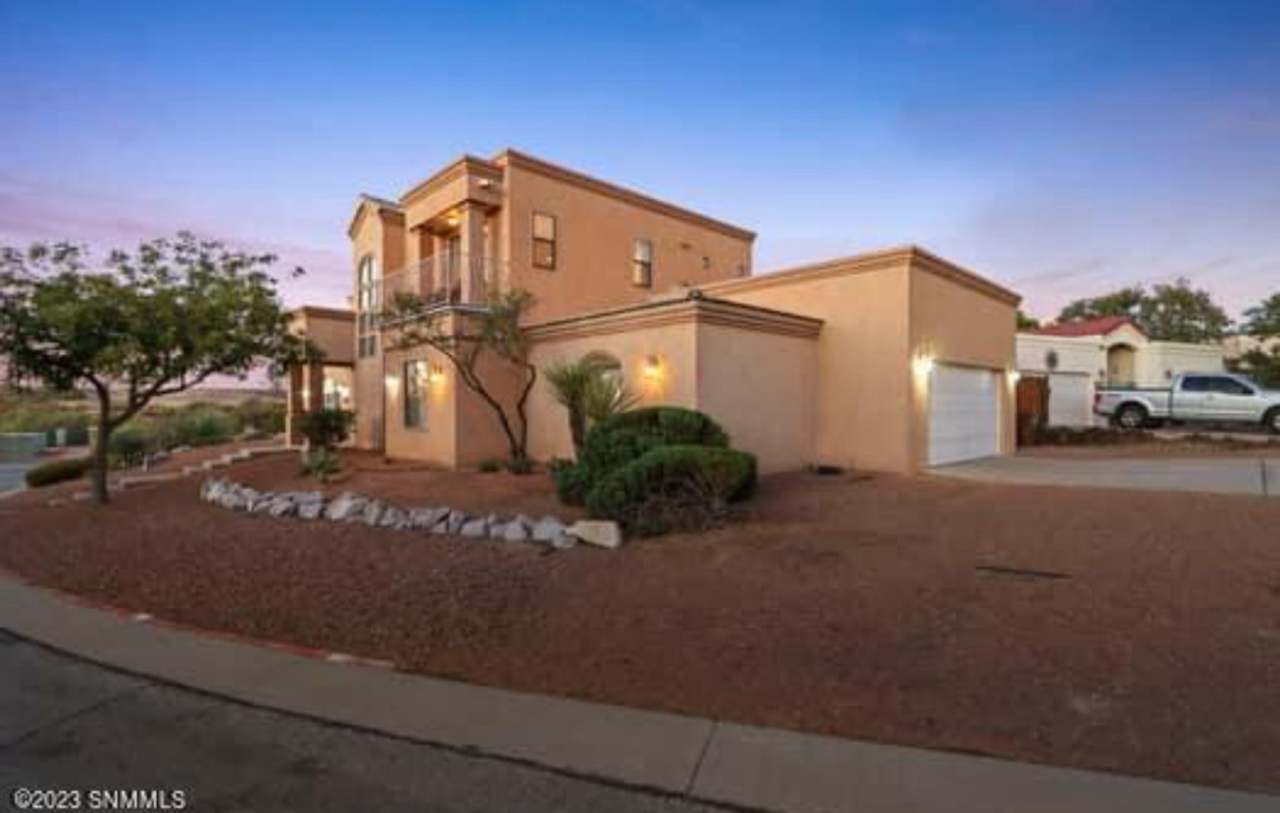 $500 off first months rent, Gorgeous Home Available Now