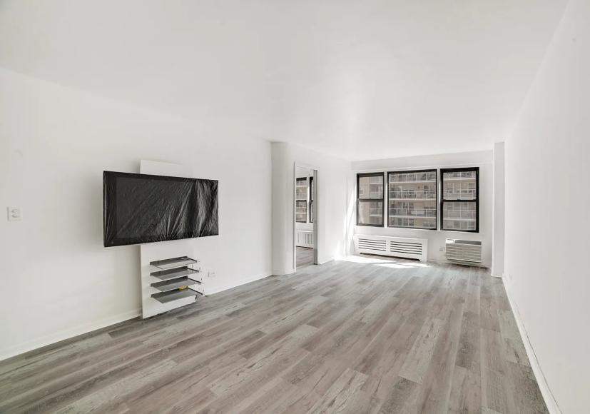 245 East 24th Street