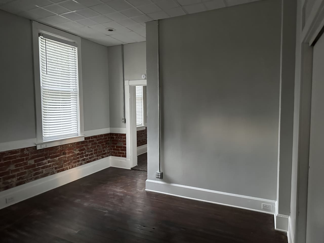 3034 West Maryland Street