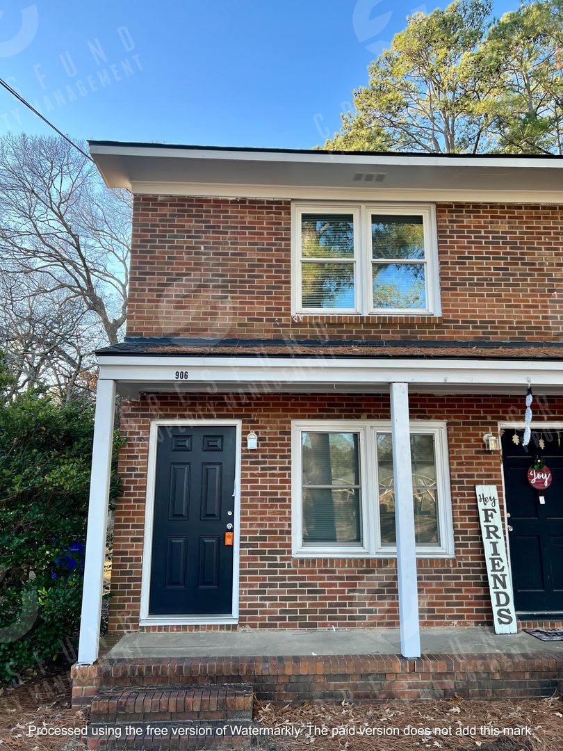 Spacious Updated 1Br 1 Bath