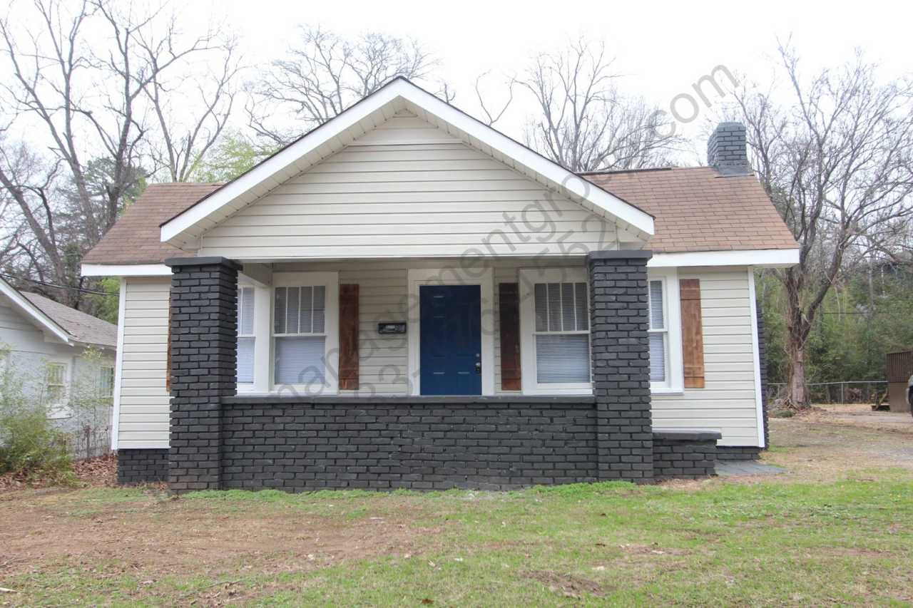 Renovated 3 Bedroom 1 Bath - New On The Market! Better Hurry To See This One!!