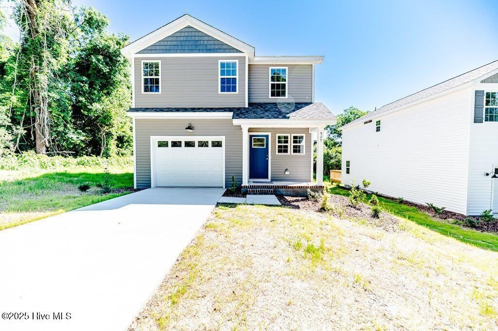 925 W Massachusetts Avenue