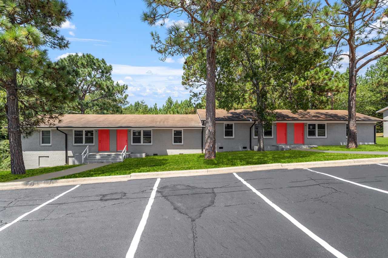 Gorgeously Renovated Apartments