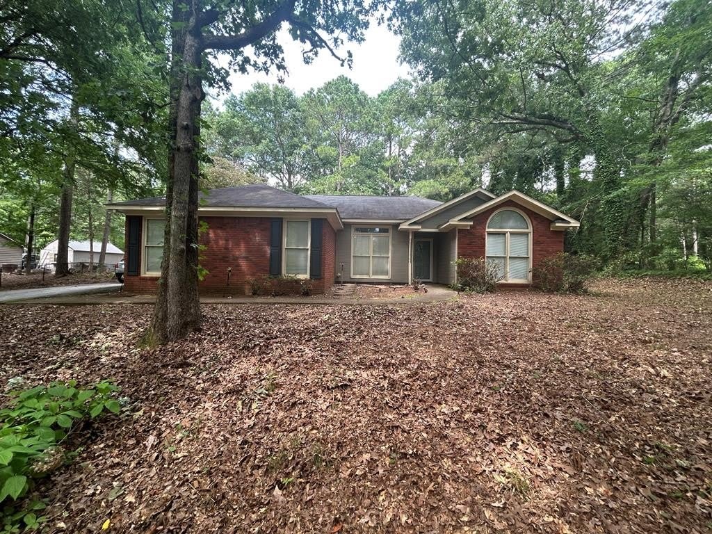 562 EVERGREEN DRIVE