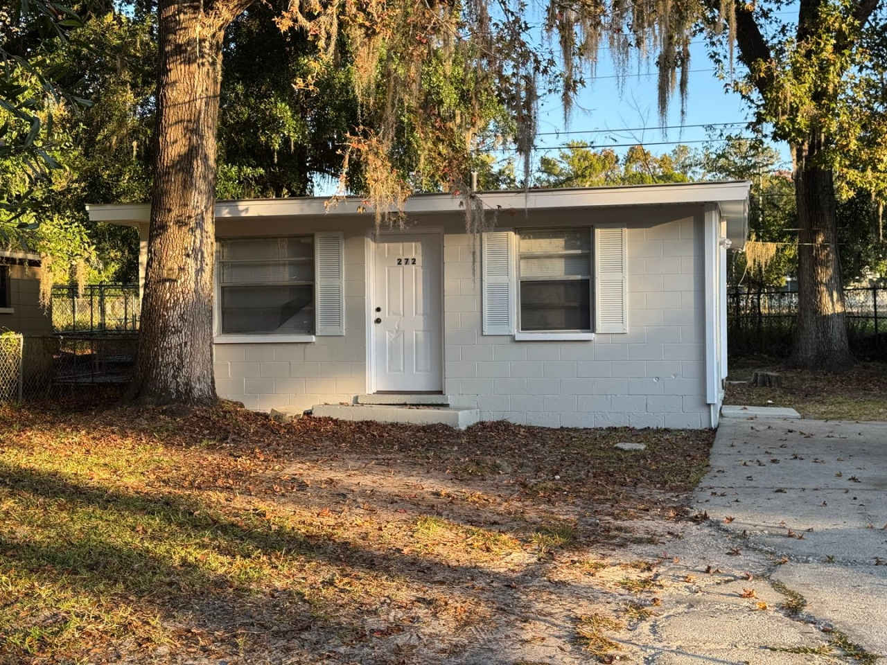 For Rent – 2 Bedroom, 1 Bathroom Home