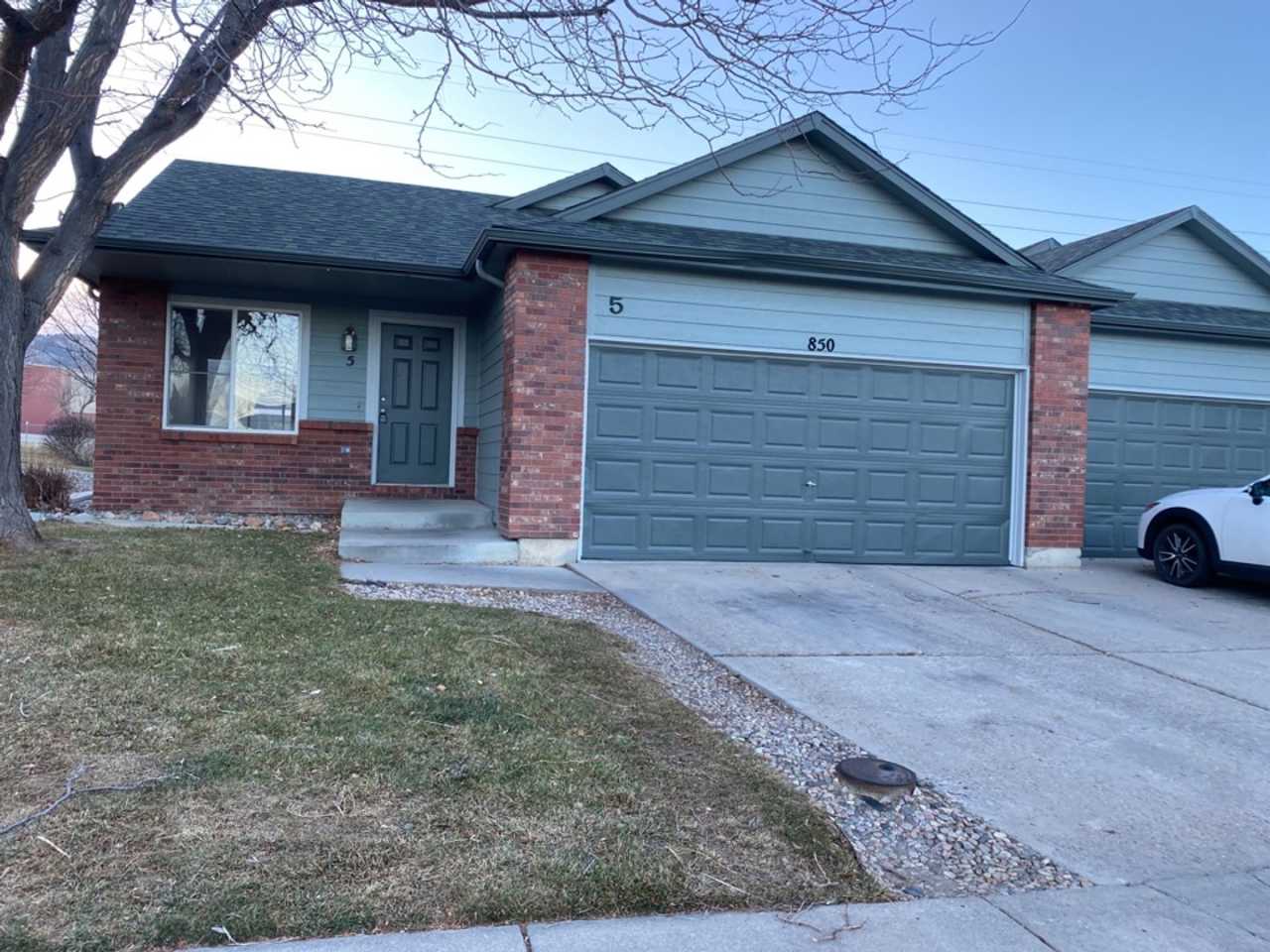 3 Bed, 2 Bath Duplex in West Fort Collins close to Foothills