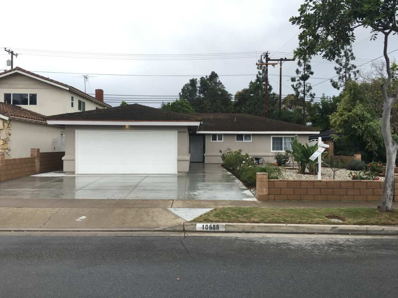 Single Story 3 Bedroom 2.5 Bath Home,