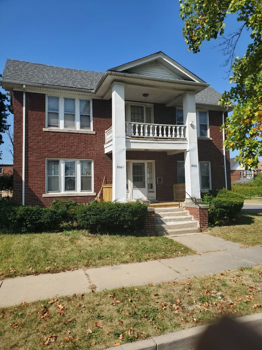 5002 Maplewood Avenue