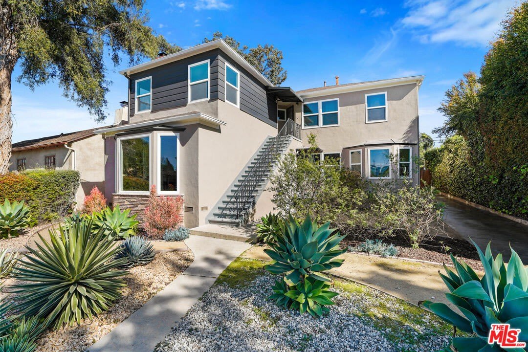 1516 Stearns Dr