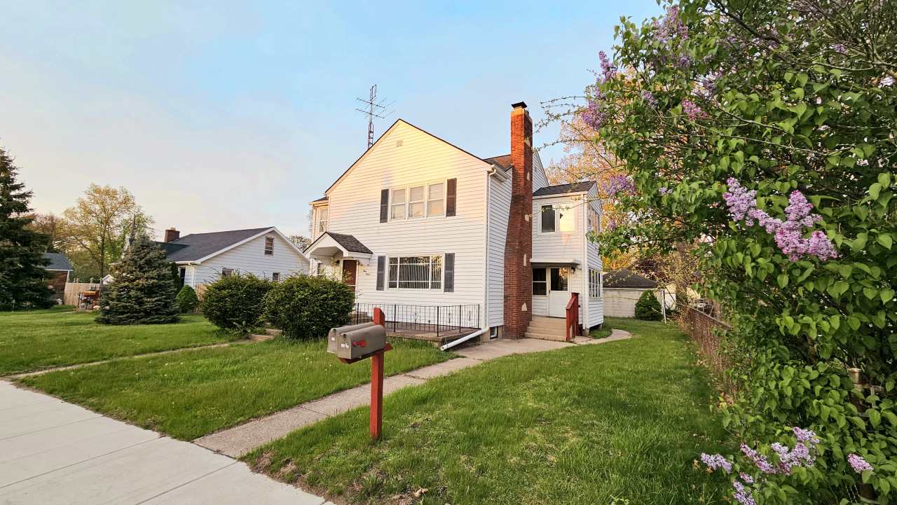 312 S Porter St