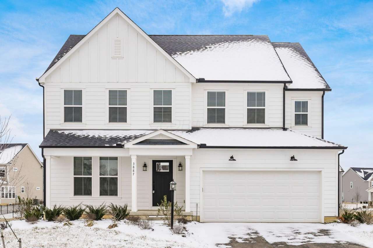 3887 Moors Edge Lane