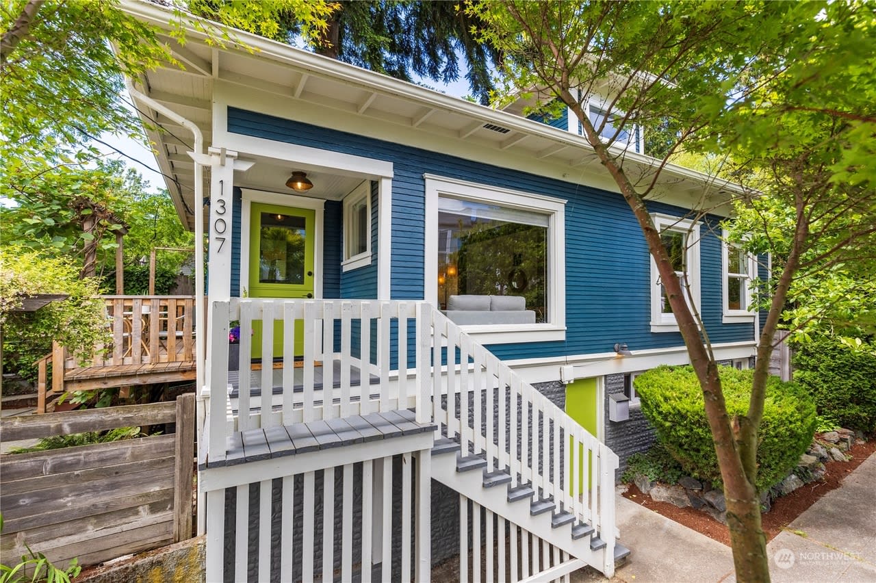 1307 26th Avenue South