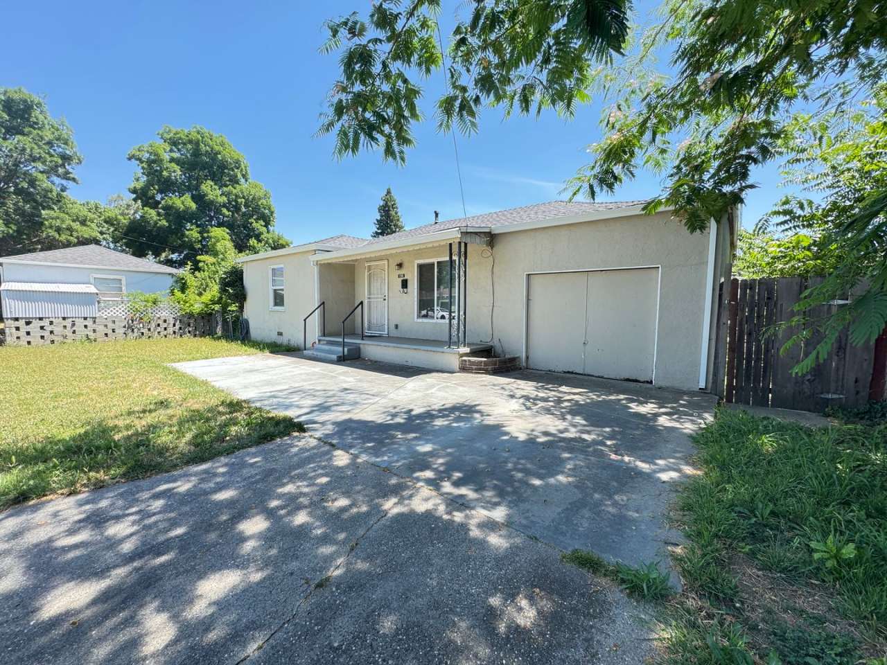 2 bed/ 1 bath house - Yuba City