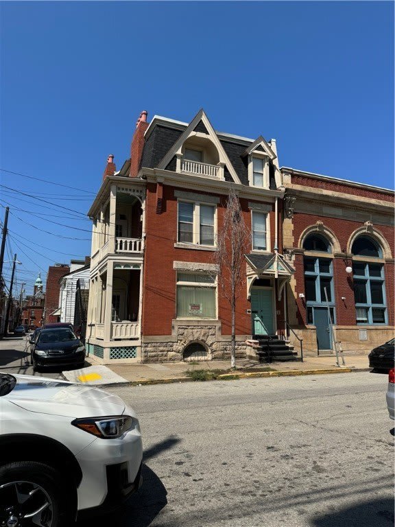 94 S 18th Street