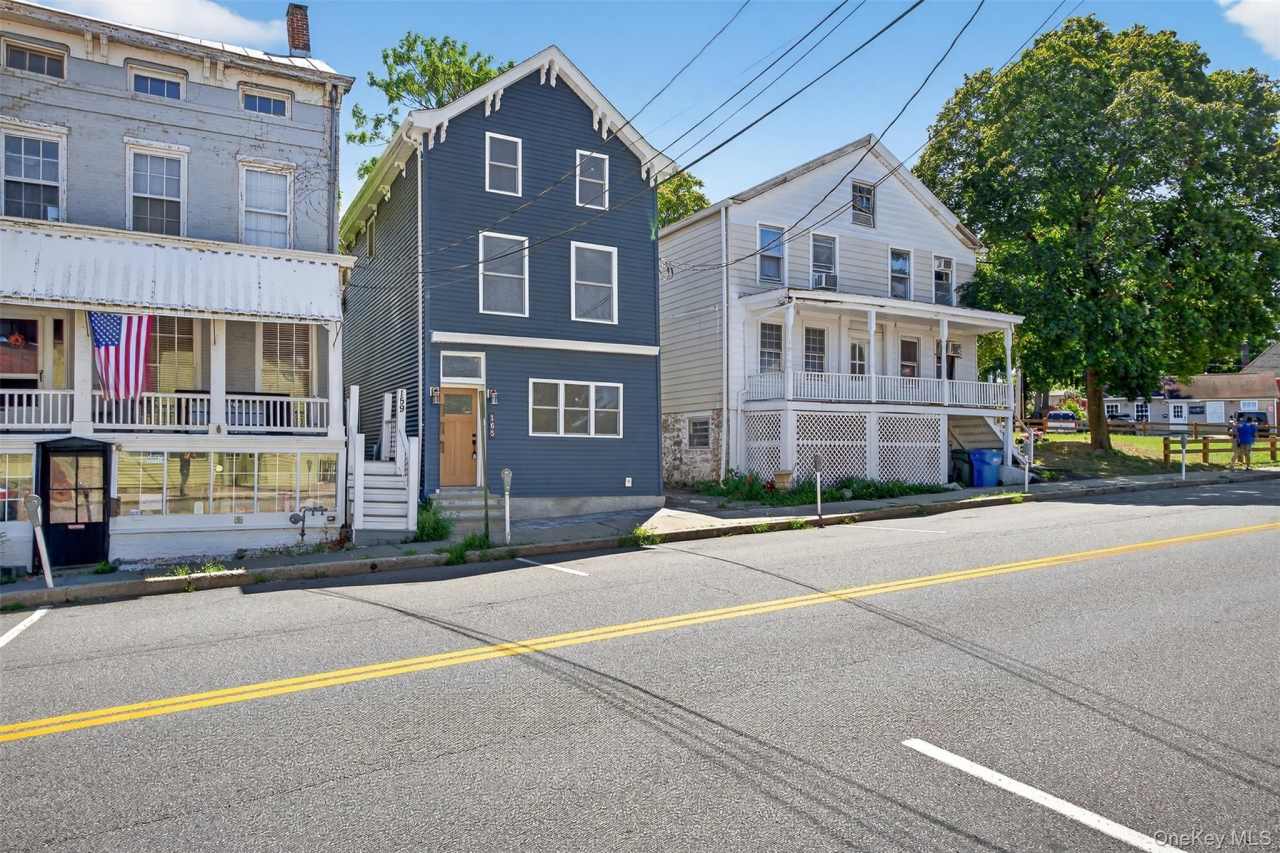 165 W Main Street unit: 1