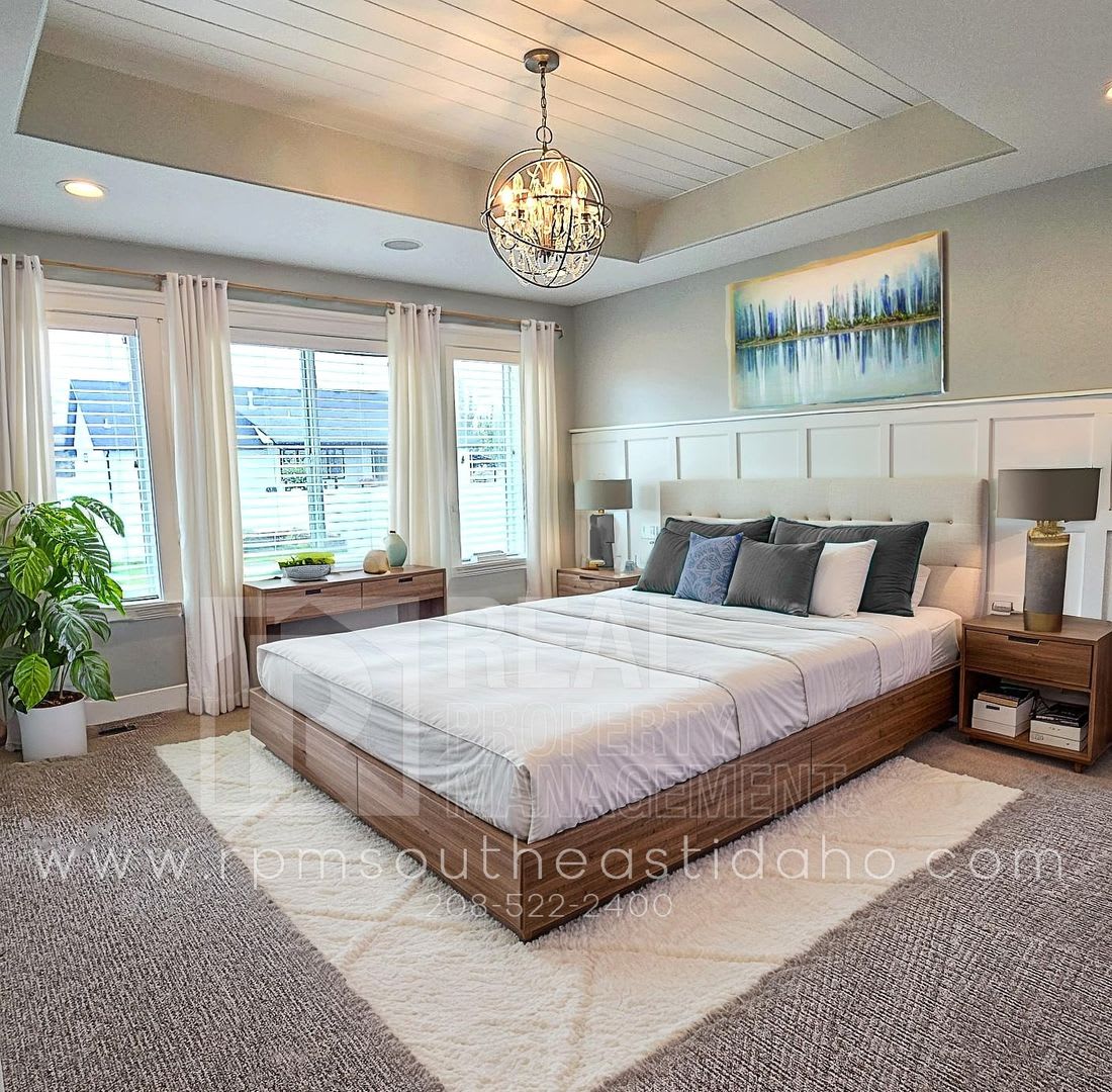 Gorgeous 6 Bedroom, 3 Bathroom Home in Mountain Bend in Ammon - By Real Property Management