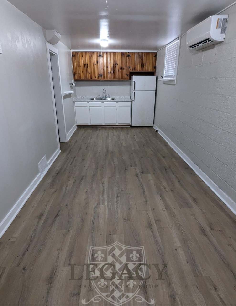 1517 Sweetbriar Avenue New - C