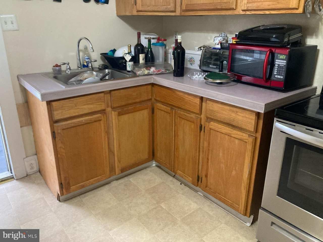 518 W RED BANK AVENUE unit: 2