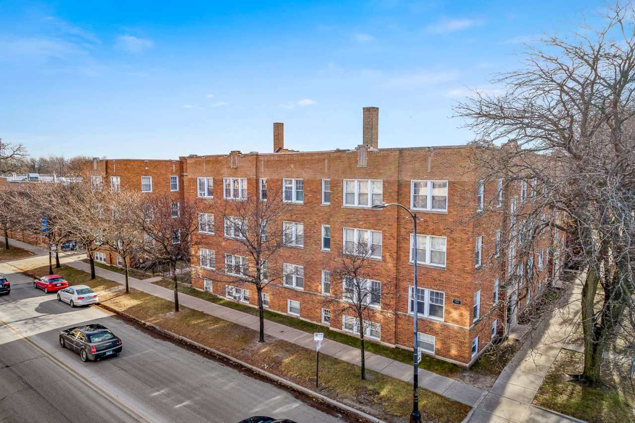 1825-39 W Foster / 5131-37 N Wolcott